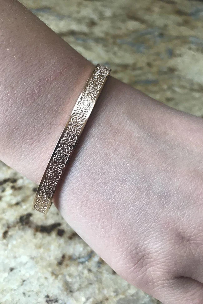 Simple, Elegant & Premium
